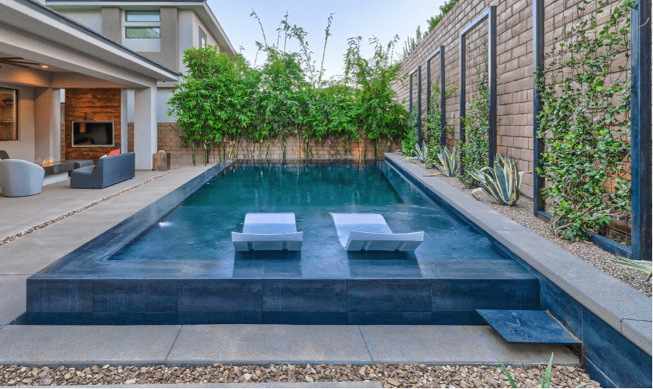Landscape-Pool